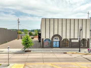 Rice Lake, WI: 1 N Main 