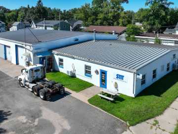 Rice Lake, WI: 202 W Newton Street