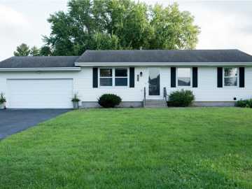 Mondovi, WI: 964 Oak Street