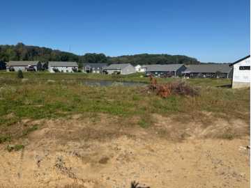 Eau Claire, WI: 5052 Timber Bluff Drive
