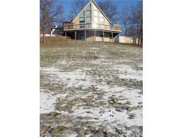 Galesville, WI: W24116 Walsky Lane