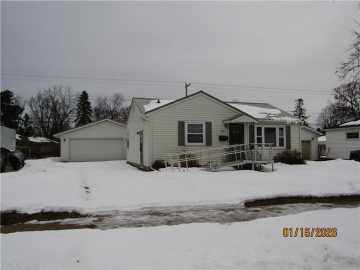 Eau Claire, WI: 1614 Rist Avenue