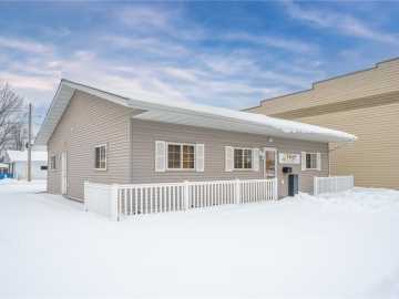 Barron, WI: 31 S 3rd Street