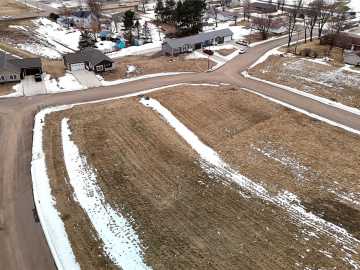 Independence, WI: 36234 Aspen Court