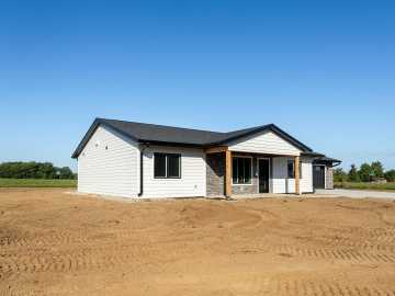 Thorp, WI: 512 S Wilson St. 