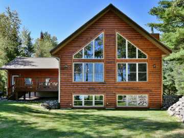 Hayward, WI: 8728 W Elephant Rock Road