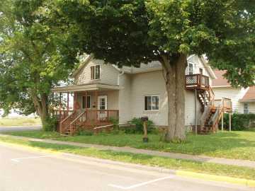 Park Falls, WI: 284 1st N Street