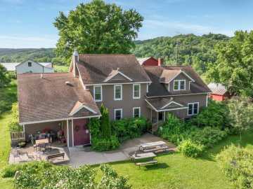 Taylor, WI: N3684 Claire Road