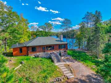 Stone Lake, WI: 3600 N Boxing Camp Trail