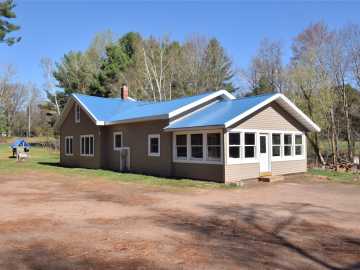 Siren, WI: 23376 Nyberg Road