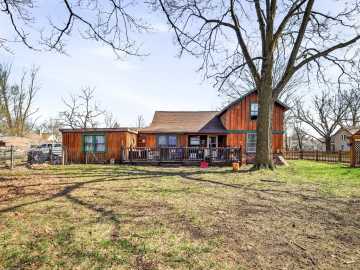 Durand, WI: 728 E Prospect Street