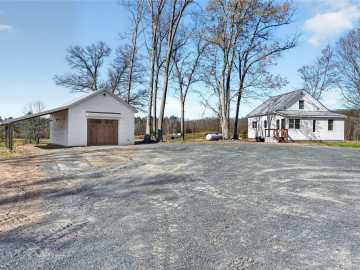 Springbrook, WI: N 9171 Tripp Road