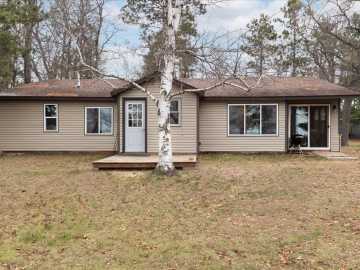 Minong, WI: W7029 Old Bass Lake Road
