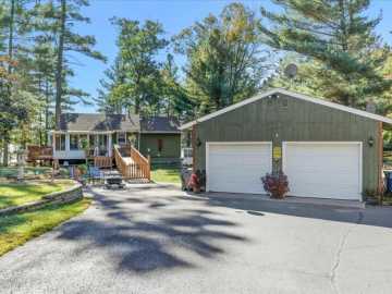 Webster, WI: 4057 Greer Road