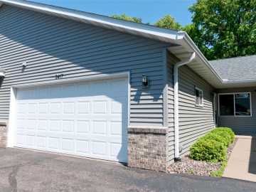 Eau Claire, WI: 3417 Lever Street