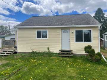 Park Falls, WI: 665 2nd S Street