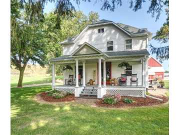 Augusta, WI: E14410 County Road O 