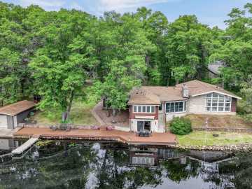 Holcombe, WI: 29141 263rd Street