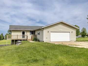Alma Center, WI: 113 Meadow View Drive 