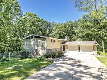 Black River Falls, WI: W11421 Spaulding Road