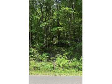 Eau Claire, WI: 2.81 Acre N 90th Avenue