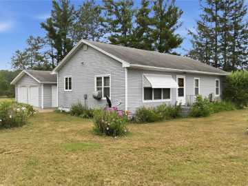 Exeland, WI: 714N State Hwy 40 