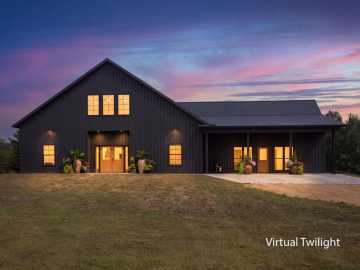 Elk Mound, WI: N6705 830th Street