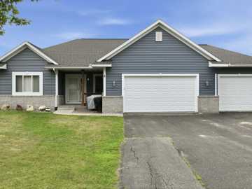 Baldwin, WI: 324 Birch Street