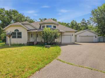 Fall Creek, WI: 16445 E Lincoln Drive