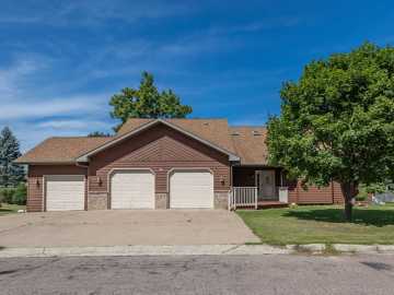 Blair, WI: 636 E Olson Street