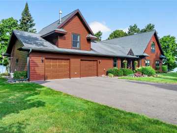 Cable, WI: 45205 Chicago Avenue