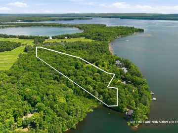 Hayward, WI: 7343 N Kroehler Lane