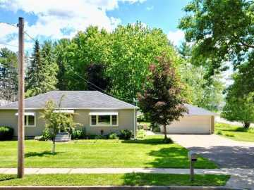 Eau Claire, WI: 3719 Rudolph Road