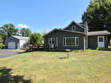 Danbury, WI: 28296 French Road
