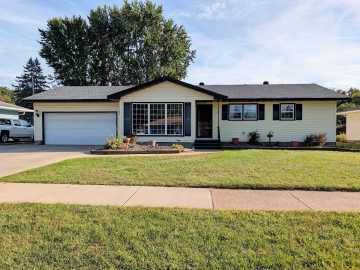 Eau Claire, WI: 3119 Leslie Lane