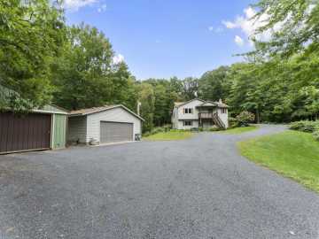 Osceola, WI: 310 280th Street