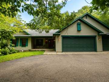 Durand, WI: N7124 Arbor Lane