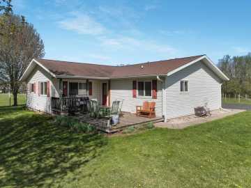 Cadott, WI: 27484 County Highway X