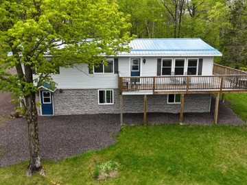 Hayward, WI: 12757 N County Highway T
