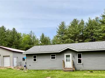 Hayward, WI: 11415 N Bethel Road