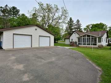 Shell Lake, WI: 214 8th Avenue