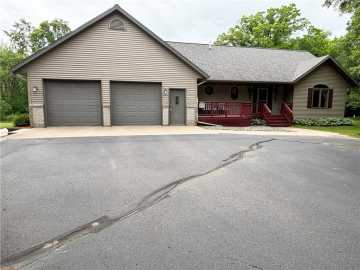 Cameron, WI: 1114 19 7/8 Street