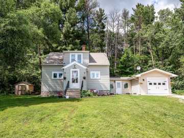 Bay City, WI: W6394 State Road 35