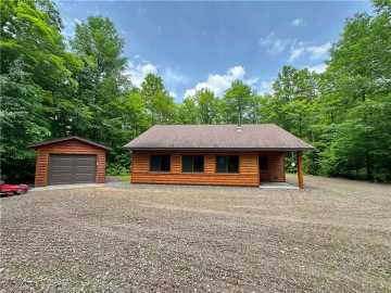 Winter, WI: 4686 W Butler Road