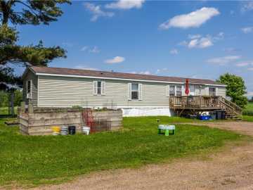 Ladysmith, WI: N3100 Peterson Road