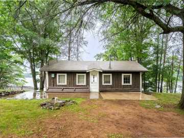 Spooner, WI: W7341 Pair O Lakes Rd 