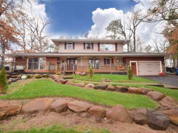 Danbury, WI: 28929 Hanscom Lake Trailway