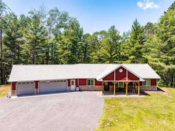 Iron River, WI: 8405 Half Moon Lake Drive