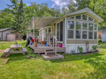 Hayward, WI: 15144 W Nelson Lake Road