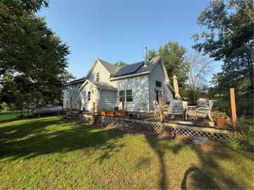 Menomonie, WI: N1677 420th Street